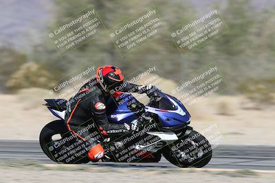 media/Dec-01-2025-Moto Forza (Mon) [[2daa91e15f]]/2-Intermediate Group/Session 3 (Turn 7 Inside Pans)/